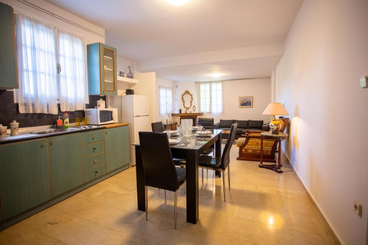 Traditional Villa Appartment With Garden, Also For Gatherings ,15 Minutes From Thessaloniki Airport Extérieur photo