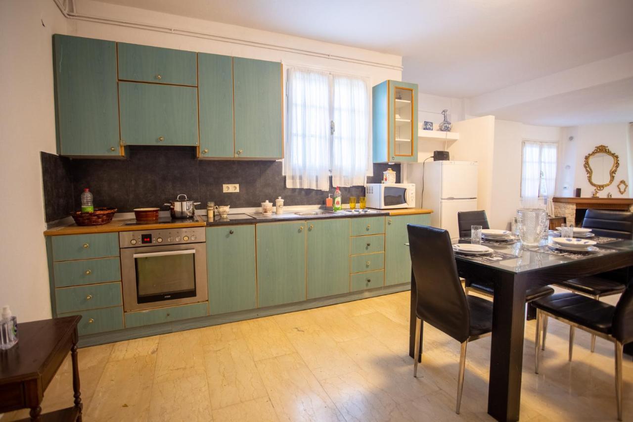 Traditional Villa Appartment With Garden, Also For Gatherings ,15 Minutes From Thessaloniki Airport Extérieur photo