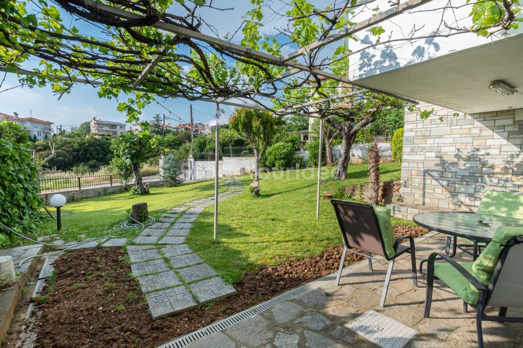 Traditional Villa Appartment With Garden, Also For Gatherings ,15 Minutes From Thessaloniki Airport Extérieur photo